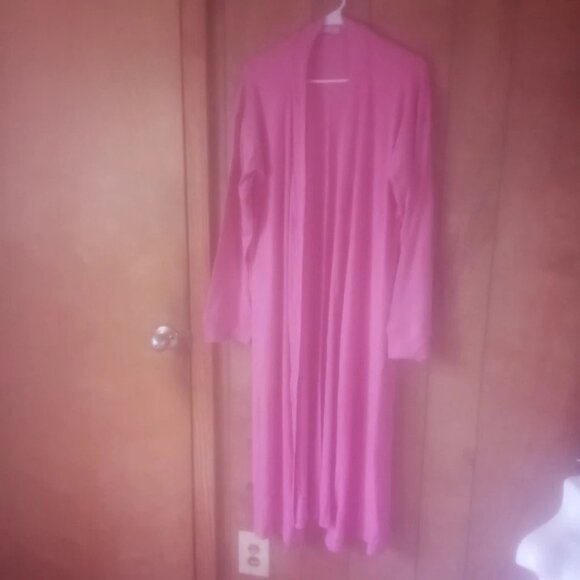 Discount Divas  Plus Size Pink Belted Bathrobe Housecoat Size L NEW - Picture 2 of 4
